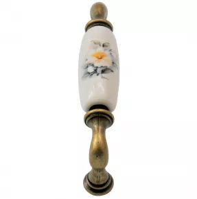 Griff mit floralem Motiv Messing patiniert Porzellan 110 x 22 mm